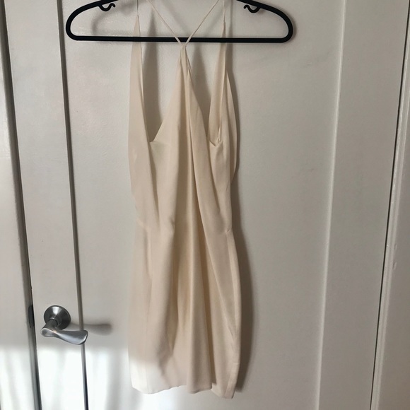 Backless mini dress - Picture 4 of 5